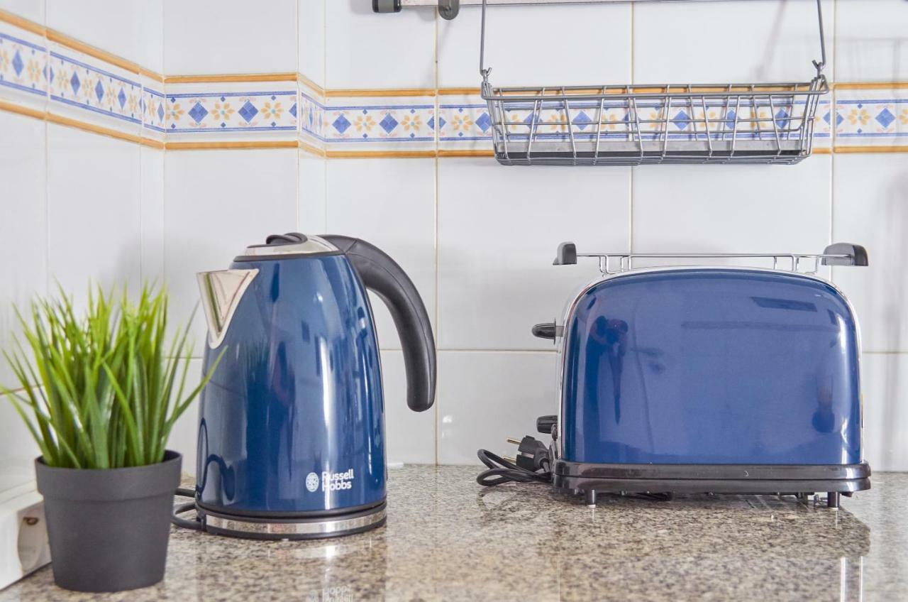 ליסבון Cozy Apartment In Historic Center With Terrace מראה חיצוני תמונה