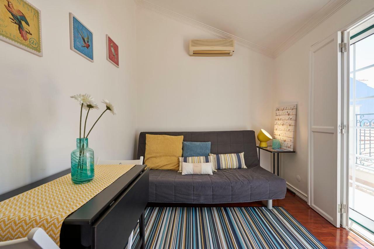 ליסבון Cozy Apartment In Historic Center With Terrace מראה חיצוני תמונה