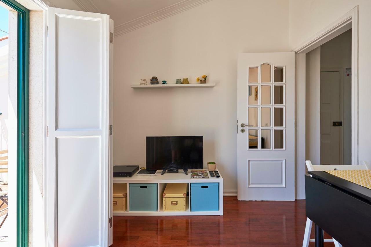 ליסבון Cozy Apartment In Historic Center With Terrace מראה חיצוני תמונה
